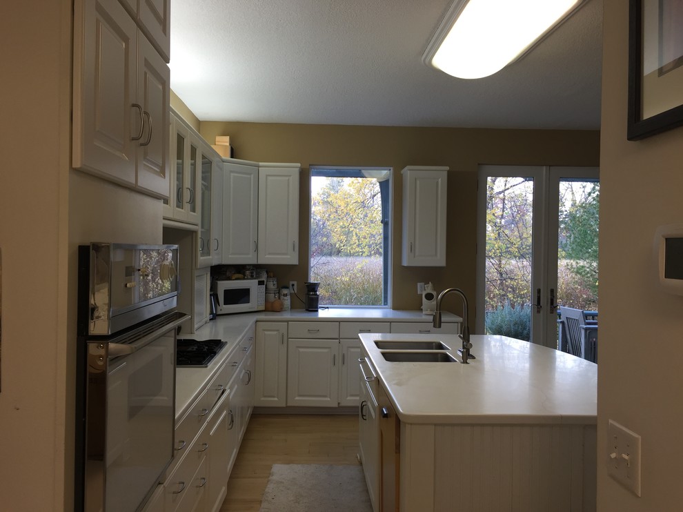 Luxe Cache/Hidden Luxury Kitchen - BEFORE