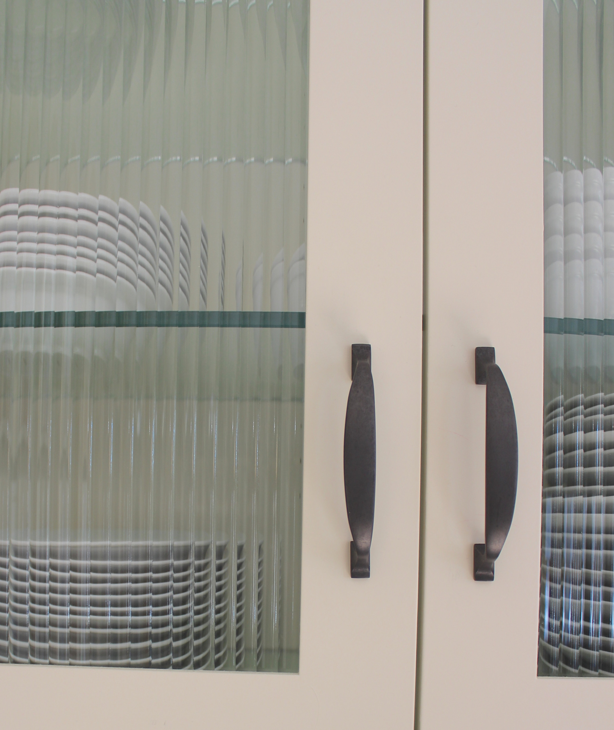 "Luxe Cache" (Hidden Luxury) Kitchen